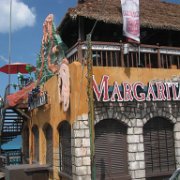 De l'aéroport vers le port