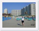 2002:04:20 10:10:31 - Torremolinos, vue de l'h�tel Sol Timor � partir de la plage.